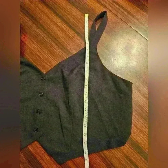 H&M Divided Black Sleeveless Wide Strap Cropped Vest Size XXL NWOT - Picture 7 of 10